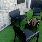 Pyros De Benas