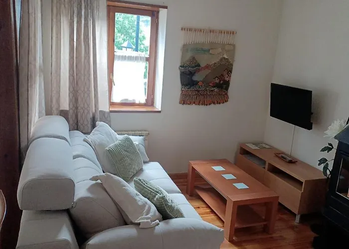 Pyros De Benás Apartamento *